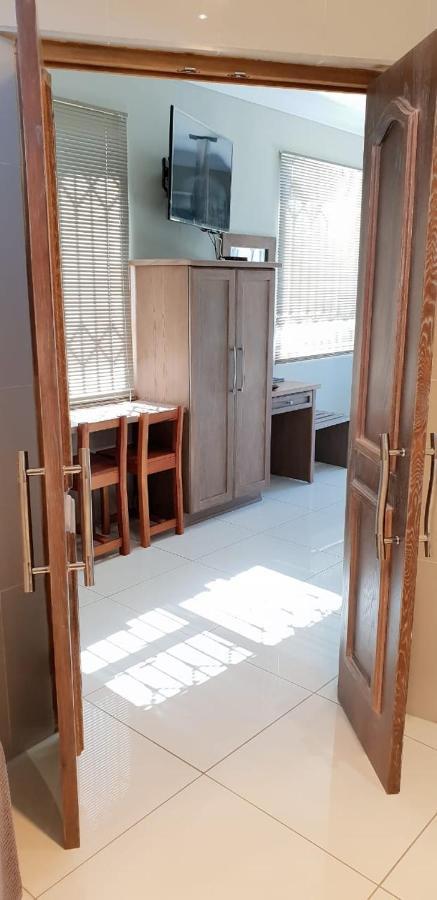 Willow Manor Кларенс Екстер'єр фото